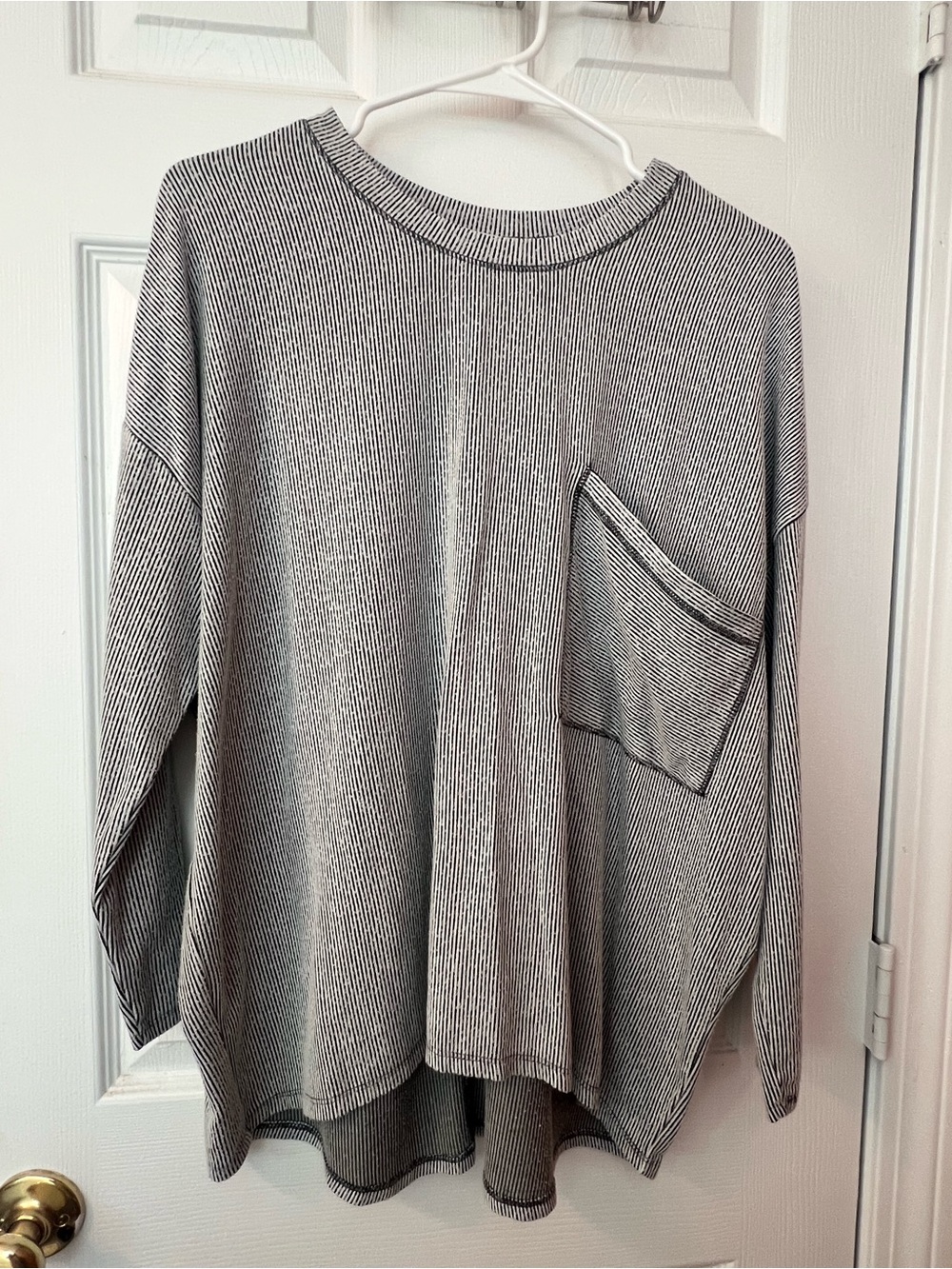 Women's Long Sleeve Striped Pocket Sweater - Black & White oversized